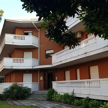 Magnolia Apartment *